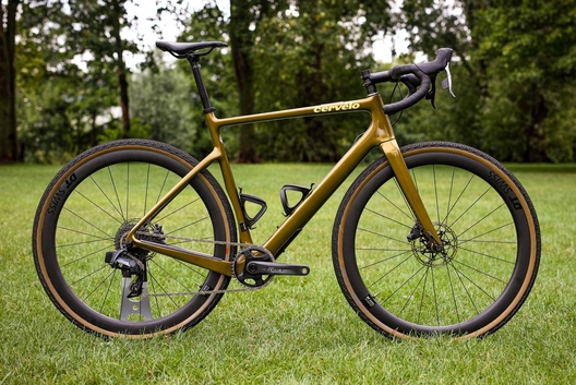 Гравийный велосипед - одна из разновидностей велосипедов для велокросса.