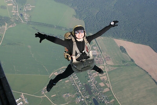 Высота для прыжков с парашютом зависит в основном от подготовки парашютиста